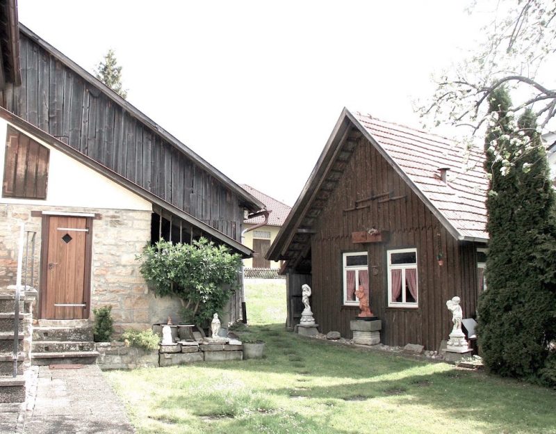 32458497_1803852549637085_5569992062247370752_n